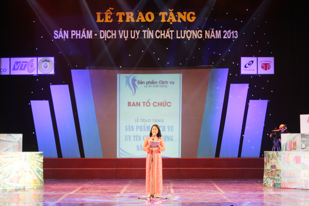 6 6 1024x682 Kế toán Hà Nội nhận giải thưởng sản phẩm dịch vụ uy tín chất lượng 2013